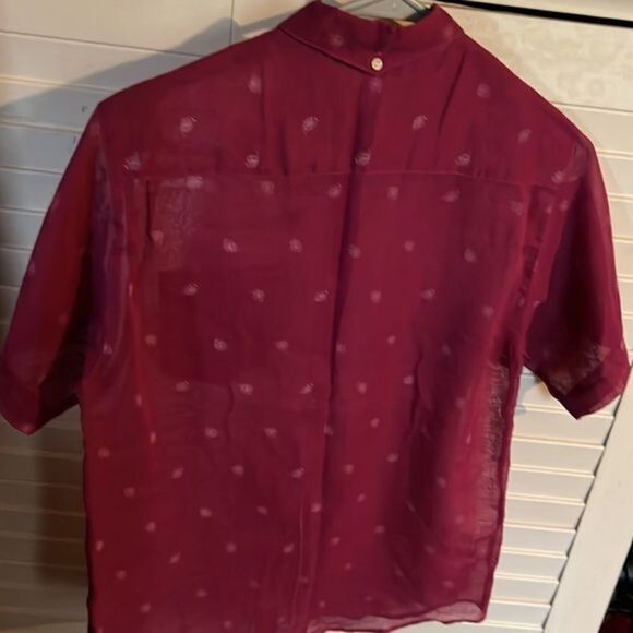 Vintage 80s button-down semi sheer top - Picture 6 of 6